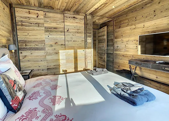 Luxe & Charme - In & Out Apartment Crans-Montana