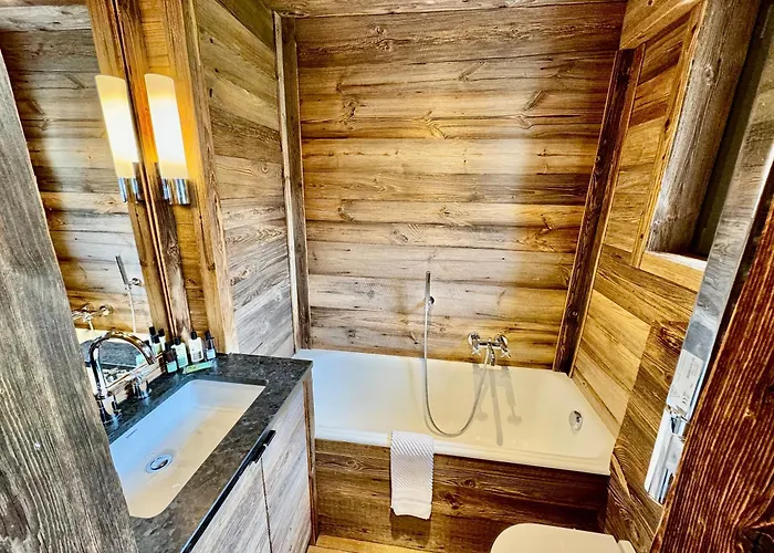 Luxe & Charme - In & Out Daire *